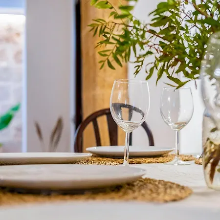 La Iaia Rosita Preciosa Casa Tradicional